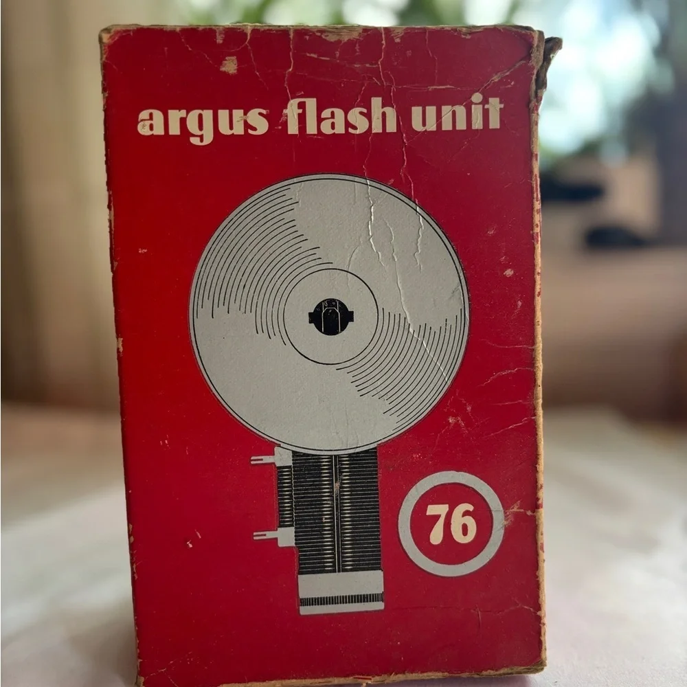 Vintage Argus 76 Flash‎ Unit In Original Box